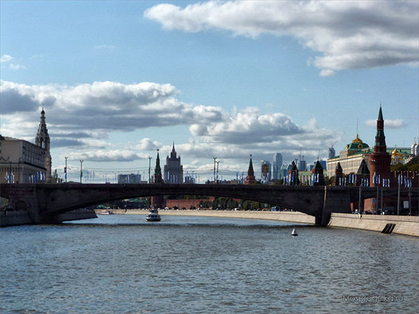 Під Кремлем вкрали кабель урядового зв’язку