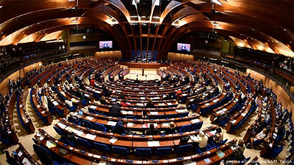 Україна і Грузія оскаржили повноваження делегації Росії у ПАРЄ