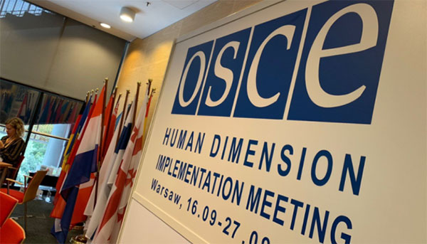 Делегація України залишила засідання ОБСЄ через заяви про “російський Крим” Делегація України залишила засідання ОБСЄ через заяви про “російський Крим”