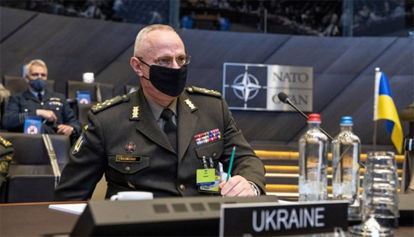 Росія продовжує утримувати близько 80 тисяч особового складу біля кордону з Україною