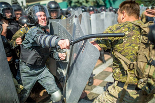 Про вибух гранати, повноваження Президента і революції Про вибух гранати, повноваження Президента і революції